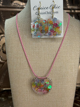 Load image into Gallery viewer, Hippie Peace Sign Necklace PSN2