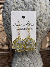 Load image into Gallery viewer, Champagne Stardust Earrings 2.75" G&SS1