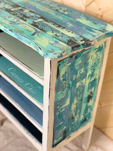 Load image into Gallery viewer, Table - Shelves