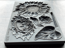 Load image into Gallery viewer, Sunflowers 6" x 10" Decor Mould / IOD