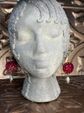 Load image into Gallery viewer, Fuchsia Stardust Pearl  Earrings 3" PKS4
