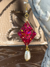 Load image into Gallery viewer, Raspberry Radiance Pearl Drops Earrings 3.5" PKS6
