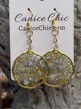 Load image into Gallery viewer, Champagne Stardust Earrings 2.75" G&amp;SS1

