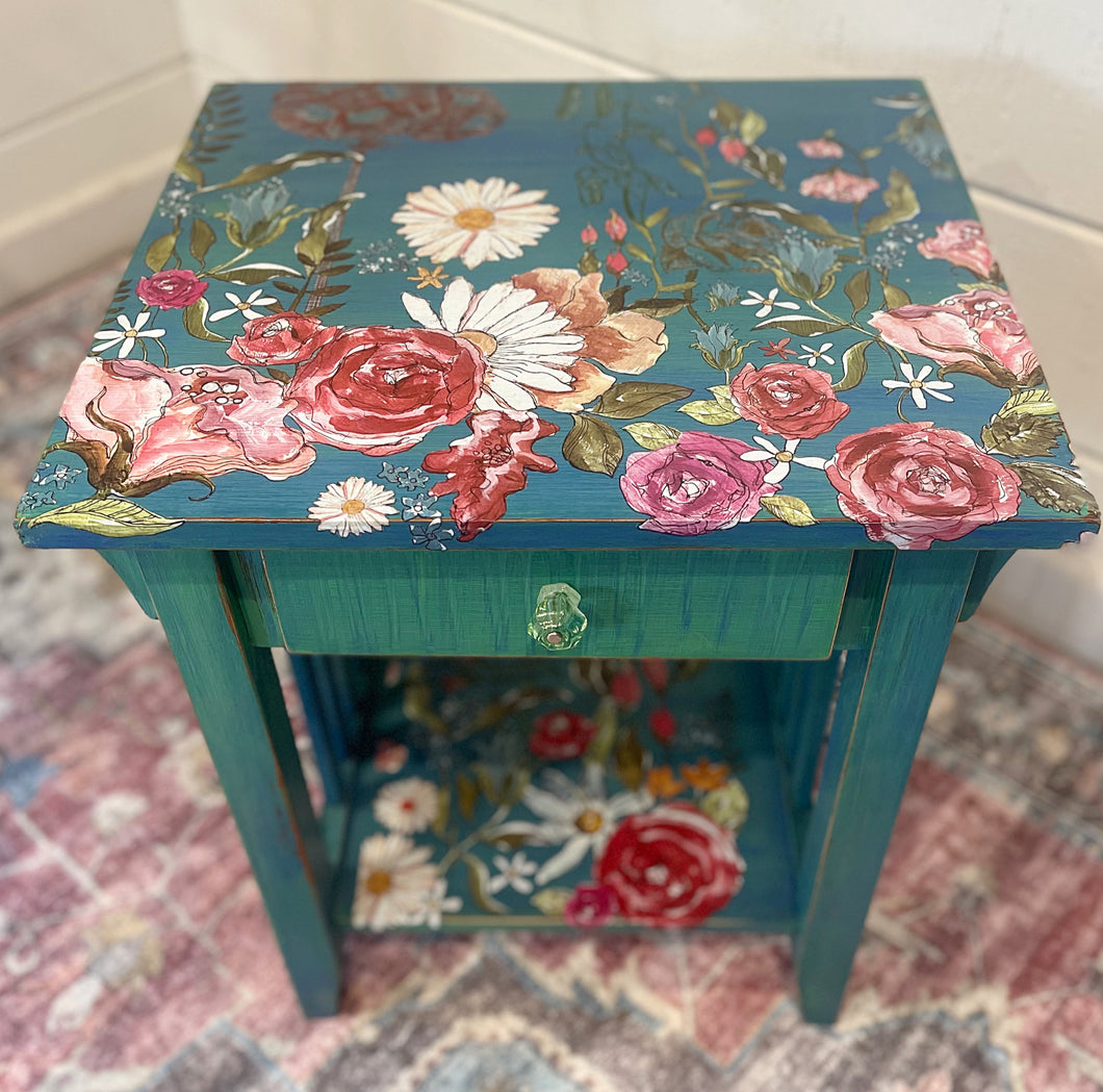 Table - end table, side table