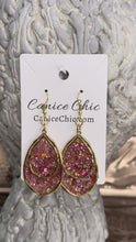 Load and play video in Gallery viewer, Rose Gold Teardrop Earrings 2.5" PKS16
