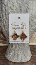Load and play video in Gallery viewer, Chocolate Dream Earrings PCS9
