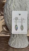 Load and play video in Gallery viewer, Ice Crystal Earrings PCS6
